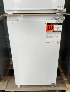 Bauknecht Einbaukühlschrank KSI 9VF2E, 126 l, EEK: E, Abtauautomatik, Festtür, Betriebsgeräusch: 35 dB, Nischenhöhe: 88 cm