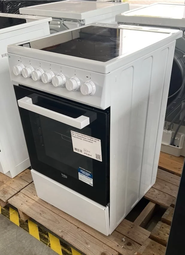 Beko Elektro-Standherd FSM57100GW, EEK: A, SimpleSteam, Heißluft mit Ringheizkörper, Zeitschaltuhr – Bild 2